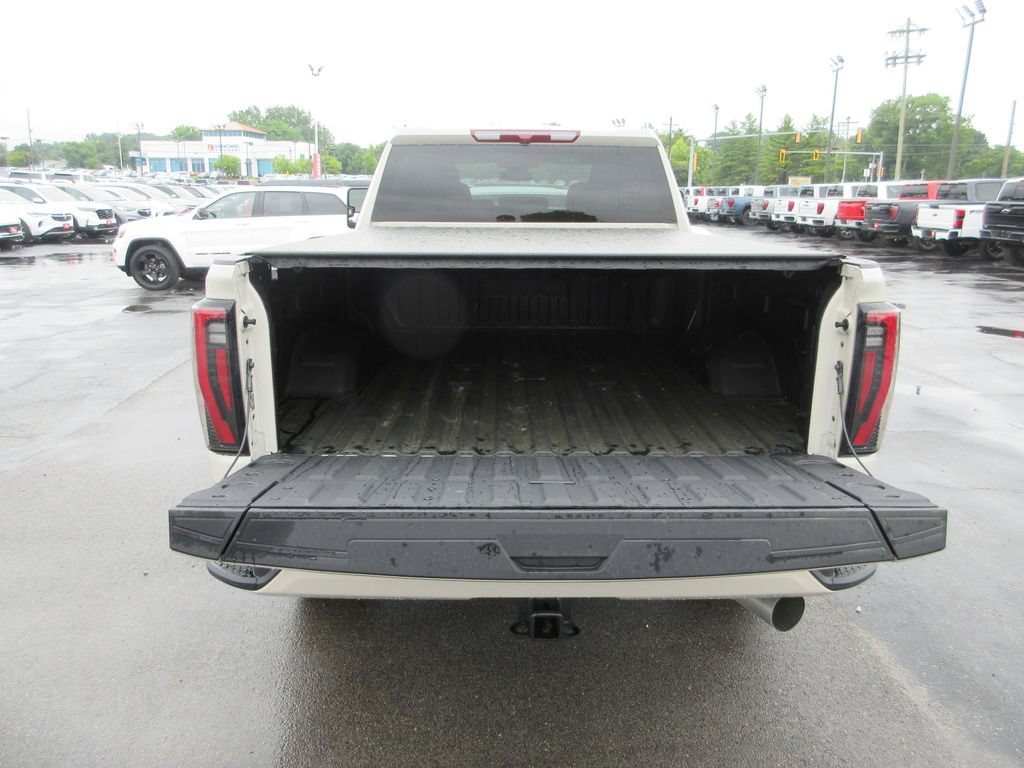 Certified 2026 GMC Sierra 2500 AT4 AWD/4WD image 11