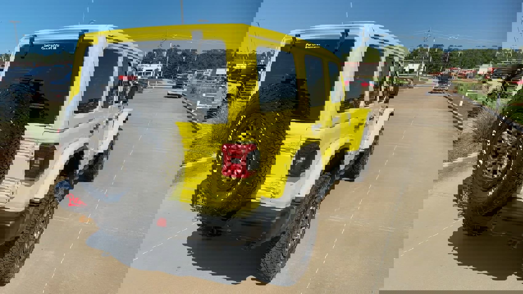 Used 2022 Jeep Wrangler Unlimited Rubicon w/ Trailer Tow Package image 7