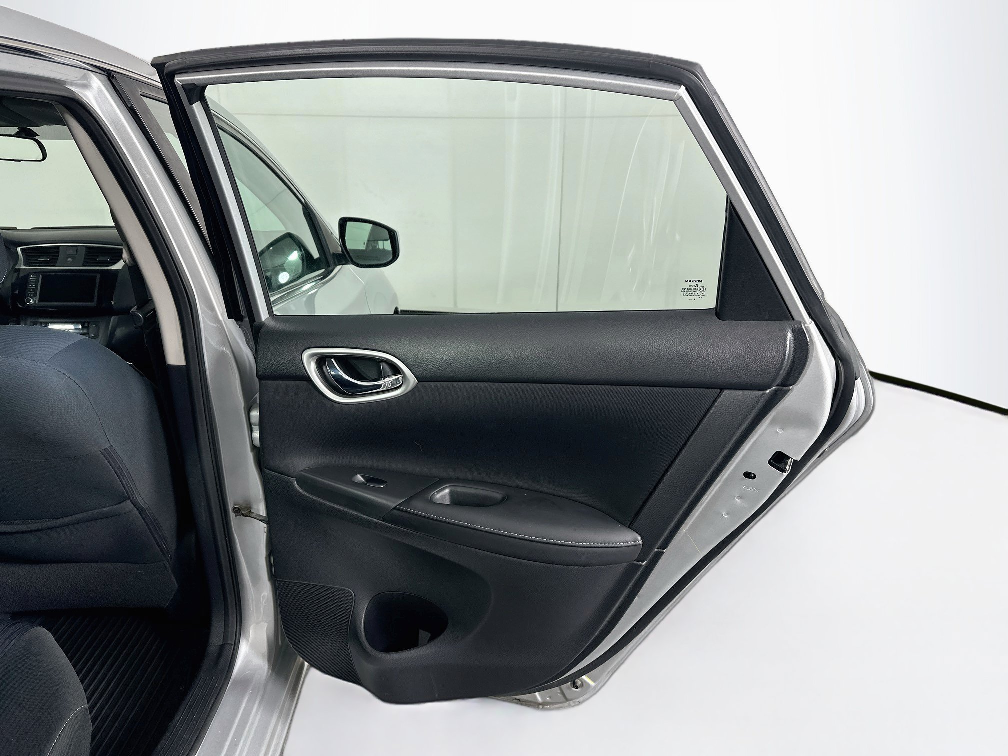 Used 2019 Nissan Sentra SV FWD image 27