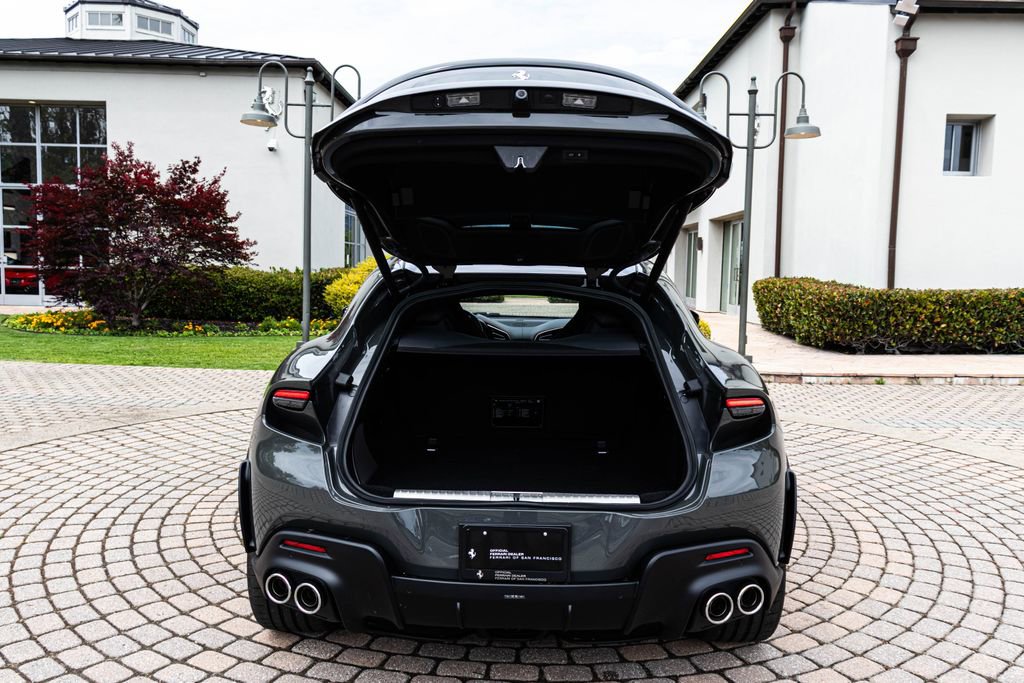 Certified 2025 Ferrari Purosangue AWD/4WD image 22