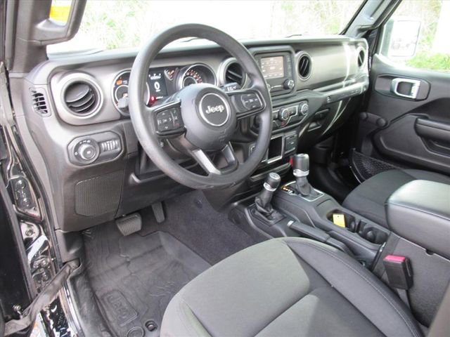 Used 2021 Jeep Wrangler Sport image 11