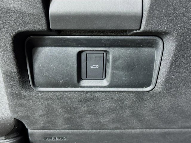 New 2026 Land Rover Discovery Sport Landmark image 10