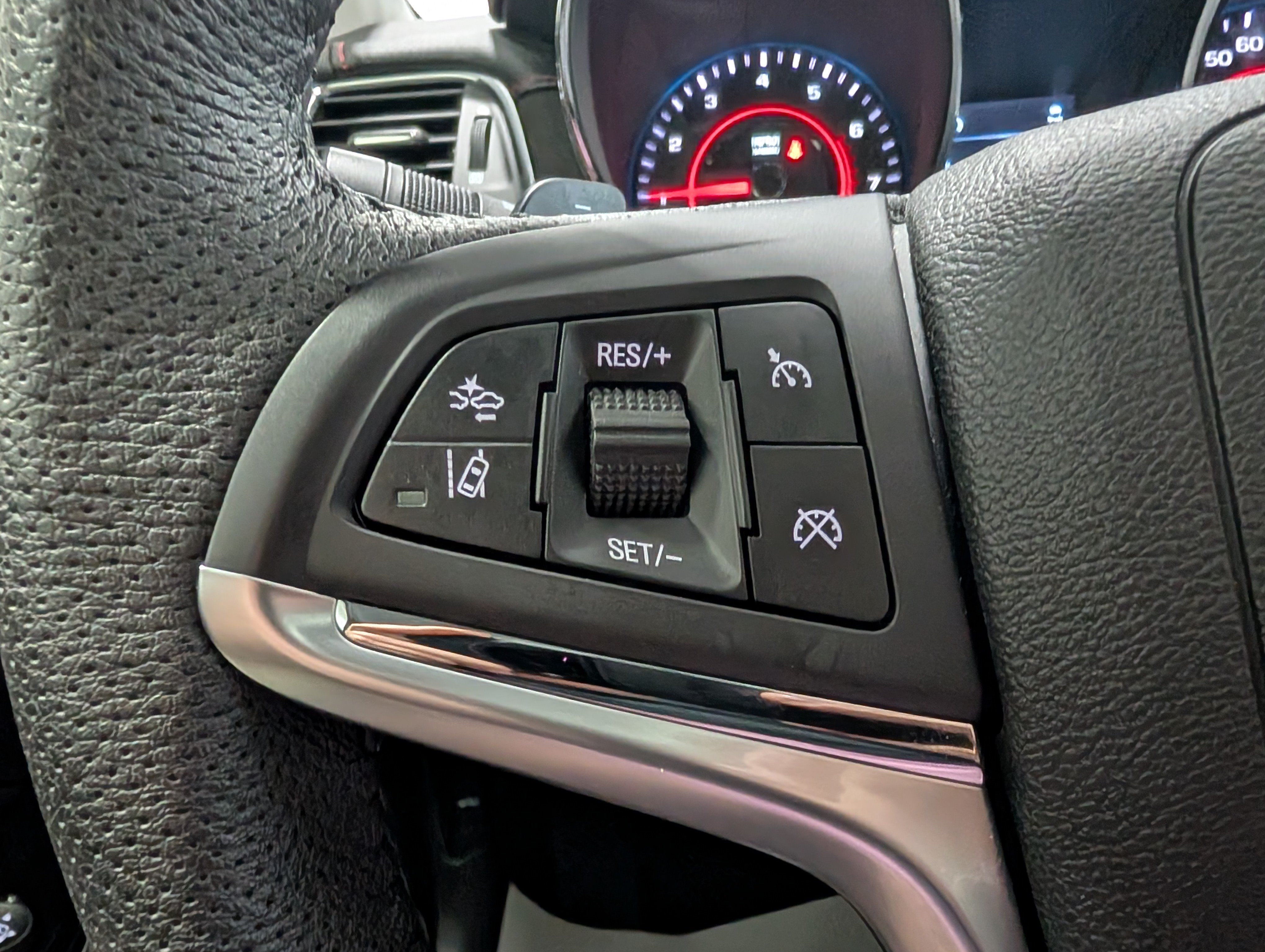 Used 2017 Chevrolet SS RWD image 20