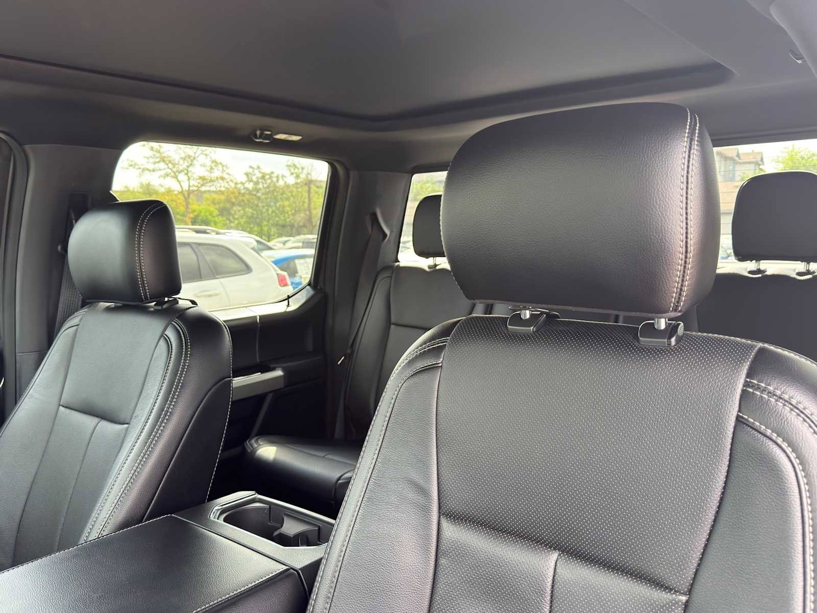 Used 2018 Ford F150 Lariat w/ Equipment Group 502A Luxury image 15