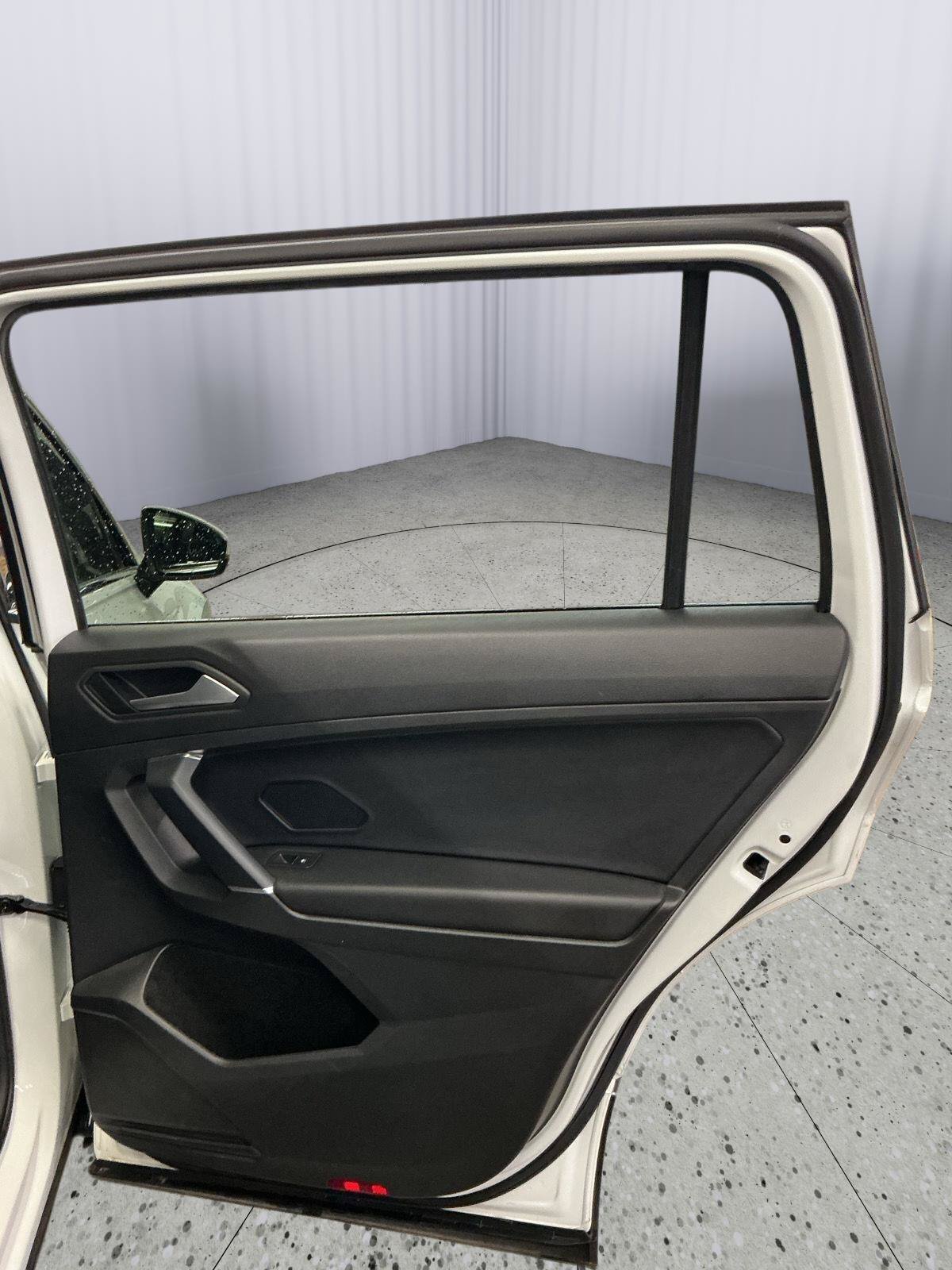Used 2020 Volkswagen Tiguan S AWD/4WD image 23