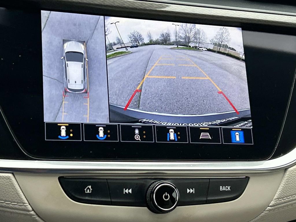 Used 2022 Buick Encore GX Essence w/ Advanced Technology Package FWD image 38