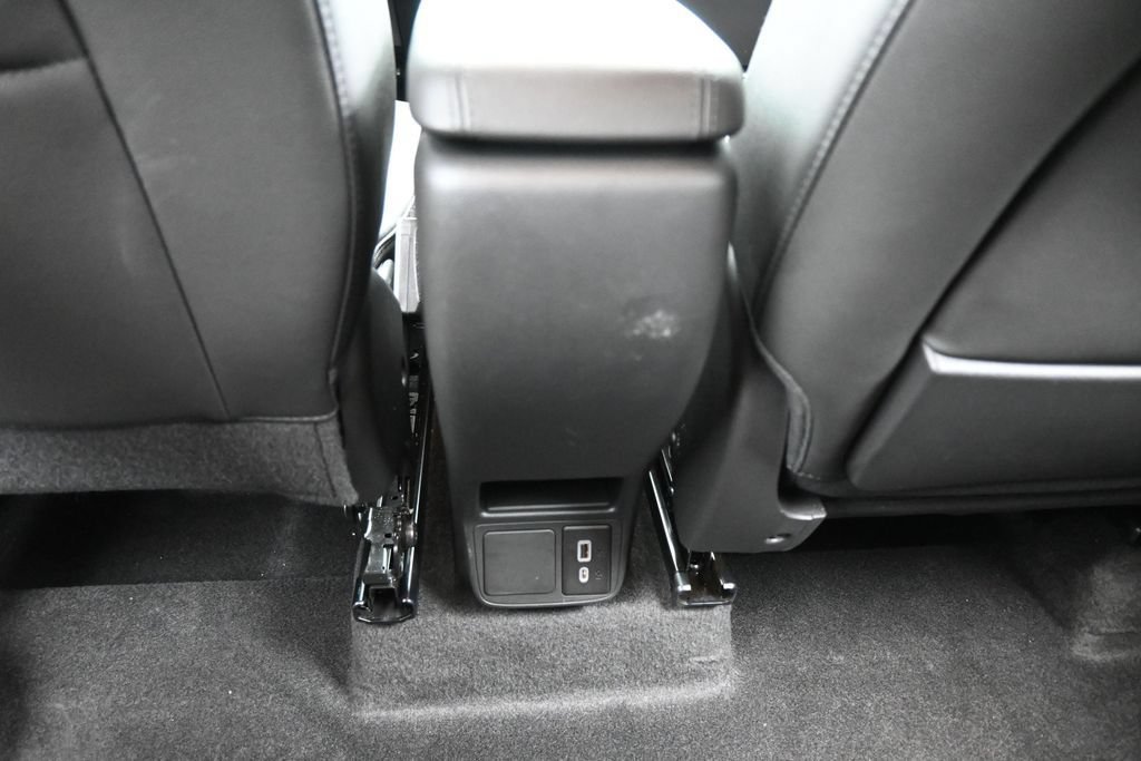Used 2023 Buick Encore GX Preferred w/ Cold Weather Comfort Package FWD image 35