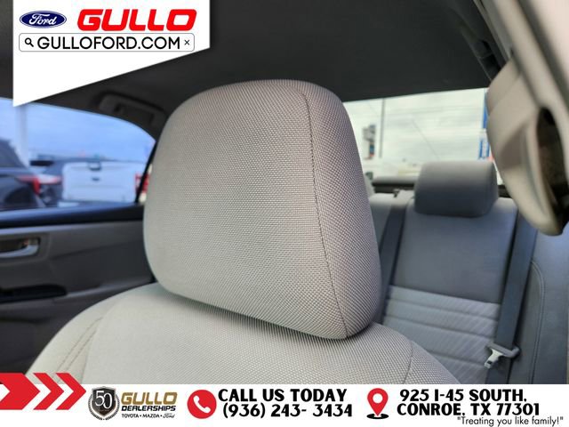 Used 2016 Toyota Camry LE FWD image 18
