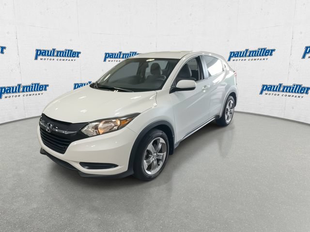 Used 2017 Honda HR-V LX image 5