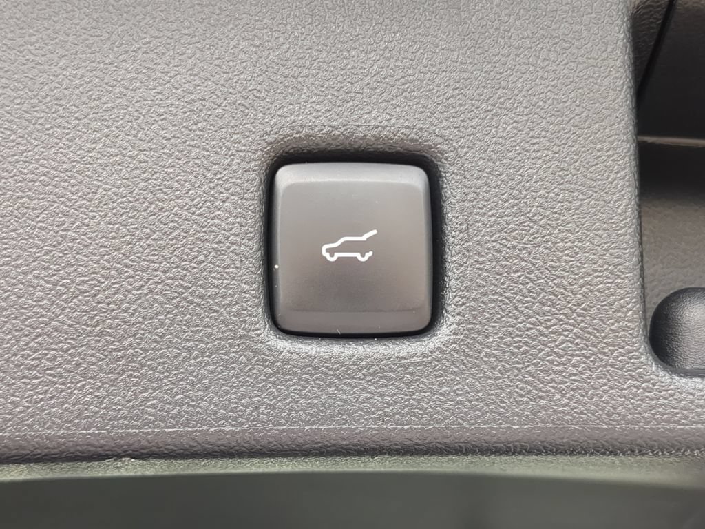 Used 2024 Ford Escape ST-Line FWD image 10