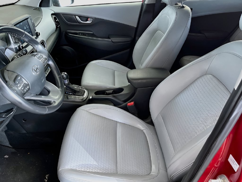 Used 2020 Hyundai Kona Limited FWD image 21