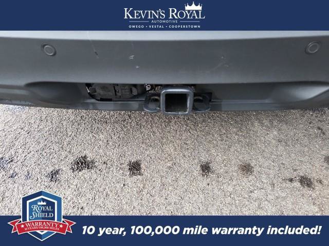 Used 2022 Ford Explorer XLT AWD/4WD image 11
