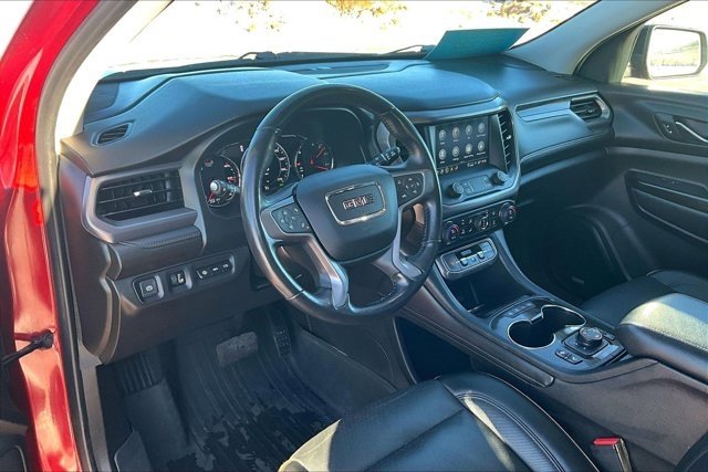 Used 2022 GMC Acadia AT4 w/ Technology Package image 17