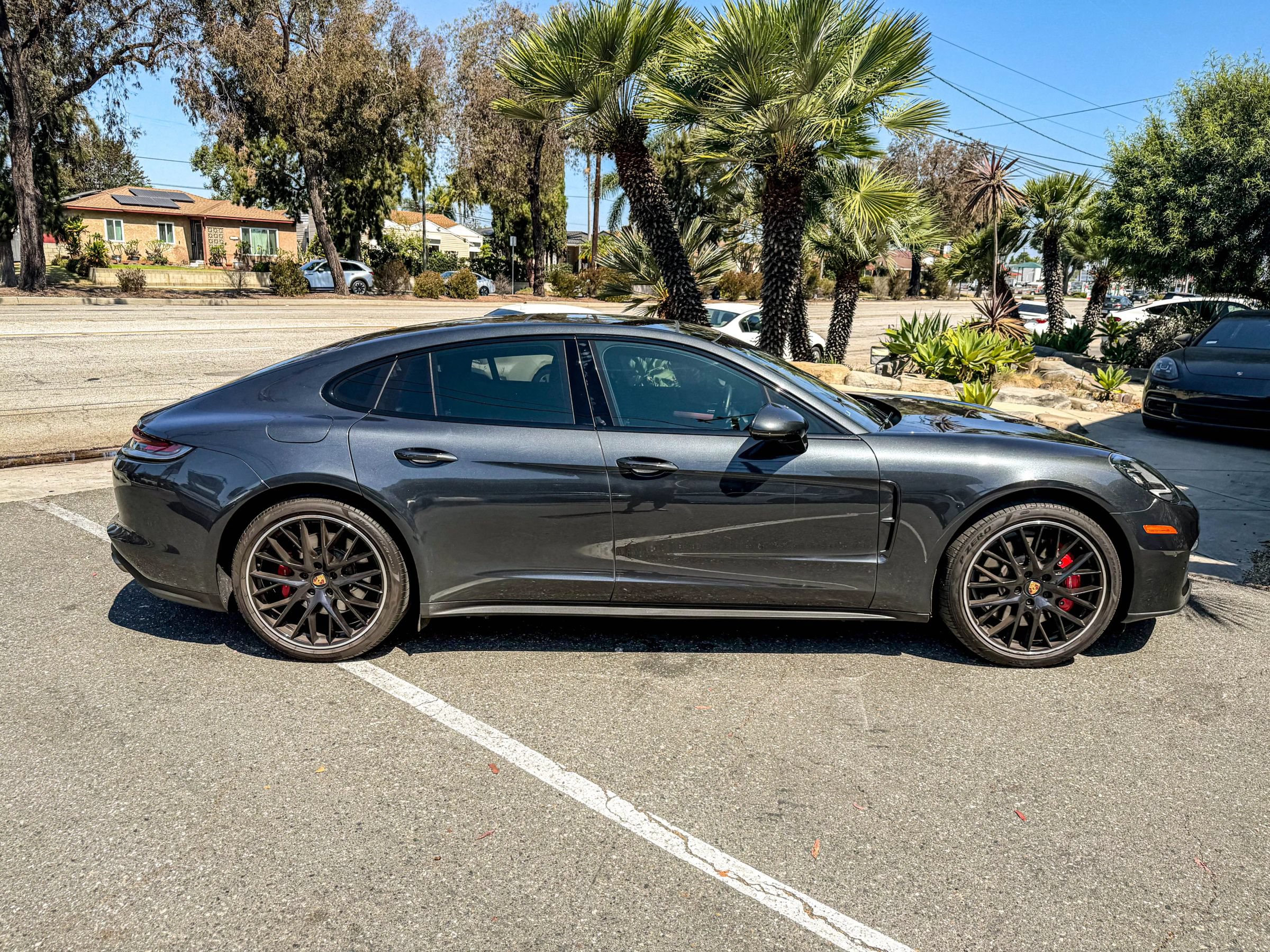 Used 2022 Porsche Panamera 4S AWD/4WD image 16