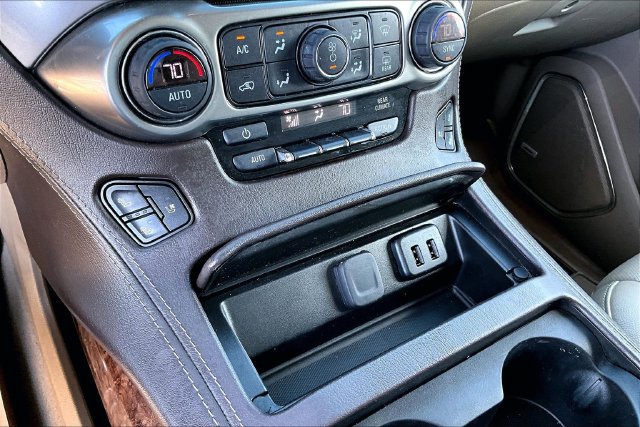 Used 2019 Chevrolet Tahoe Premier AWD/4WD image 15