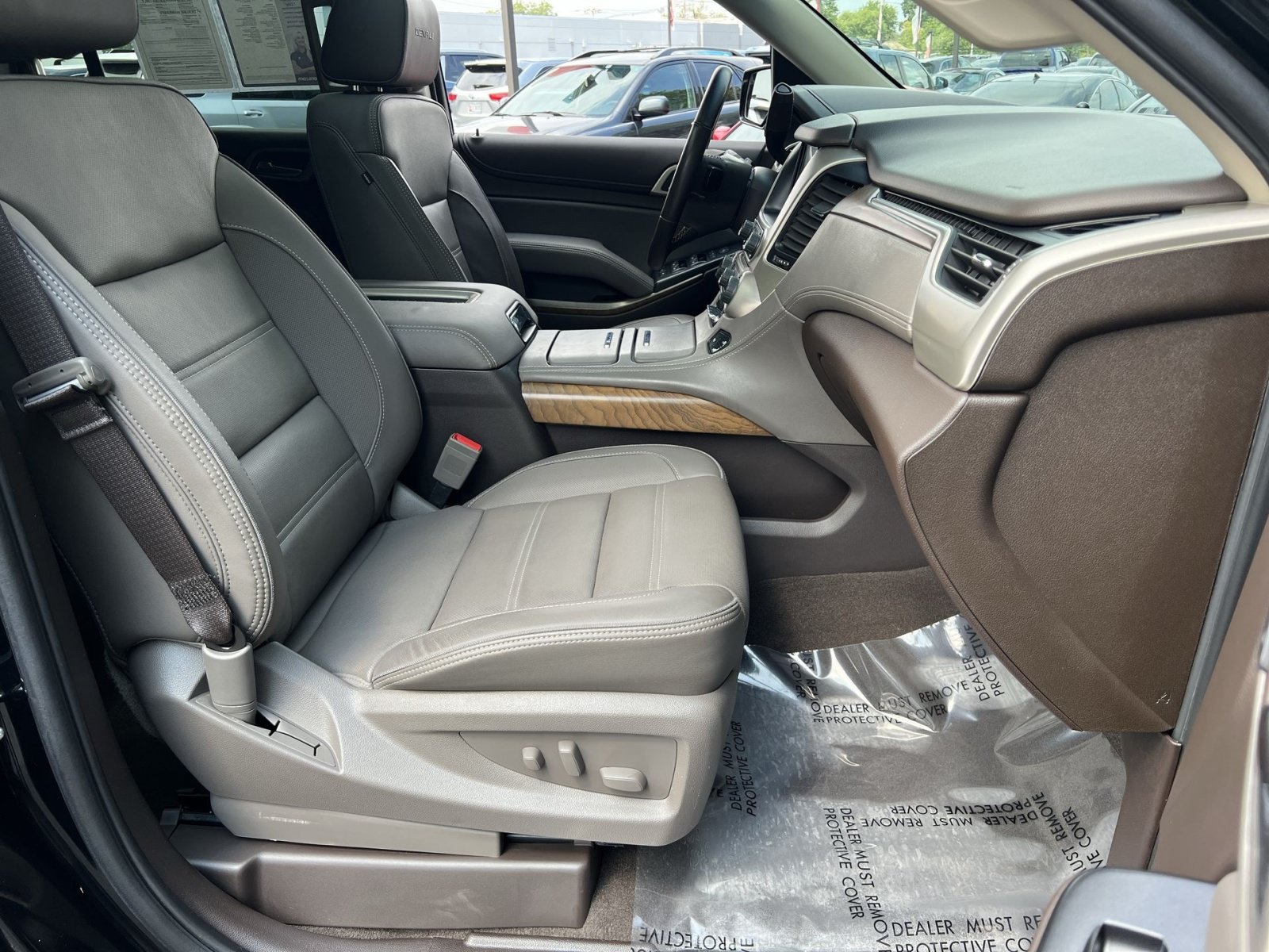 Used 2020 GMC Yukon Denali w/ Denali Ultimate Package AWD/4WD image 27