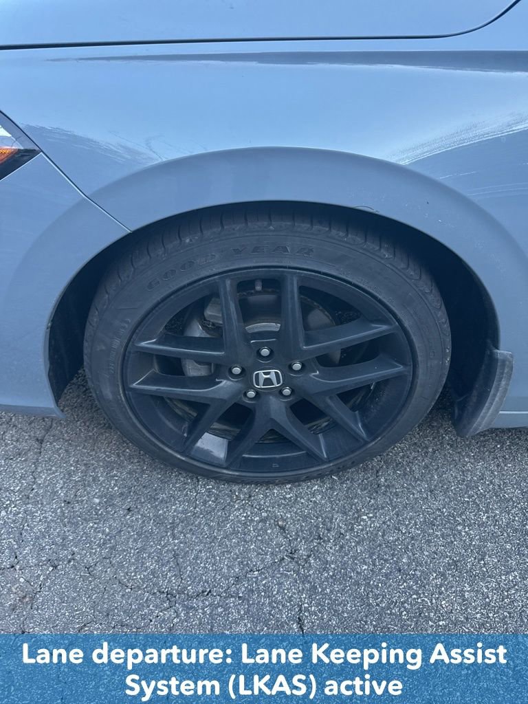 Used 2024 Honda Civic Sport image 11