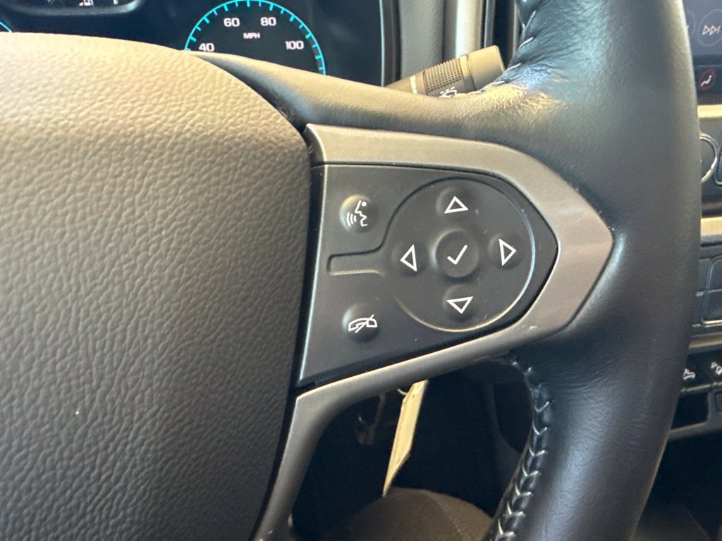 Used 2022 Chevrolet Colorado Z71 AWD/4WD image 17