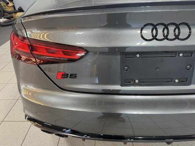 Certified 2023 Audi S5 Premium Plus w/ Premium Plus Package AWD/4WD image 38