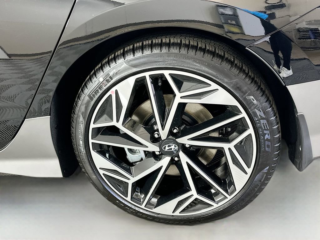 New 2025 Hyundai Ioniq 6 SEL image 23