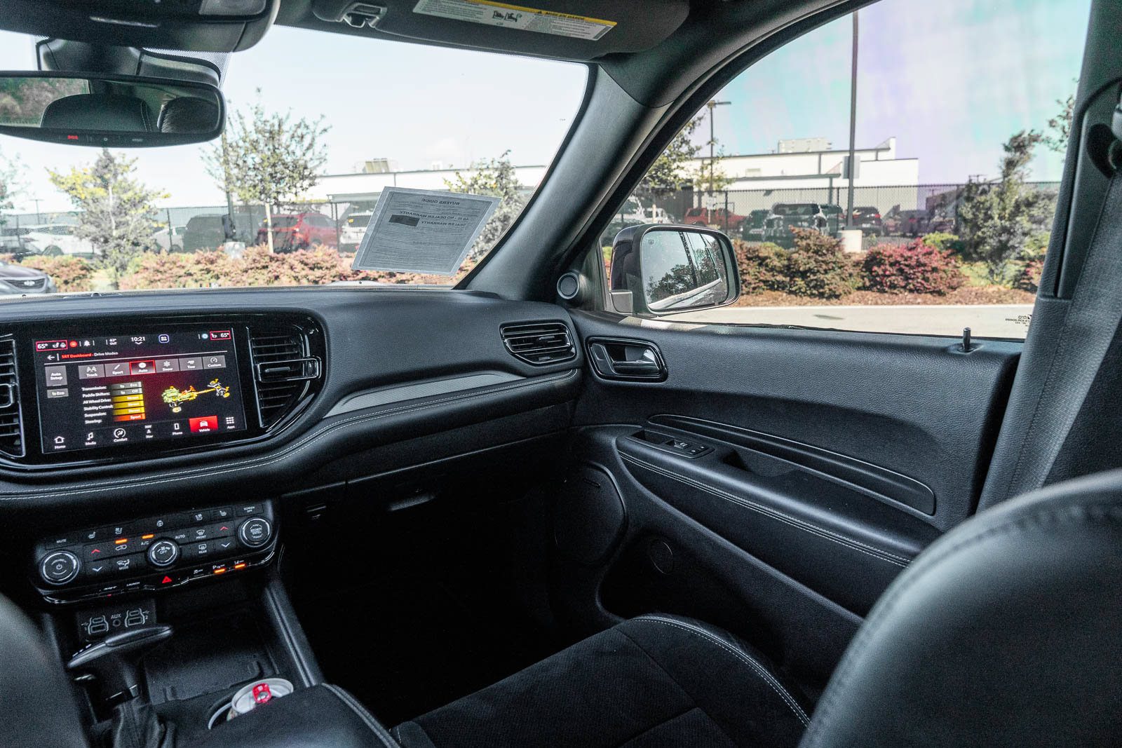 Used 2021 Dodge Durango SRT w/ Technology Group AWD/4WD image 33