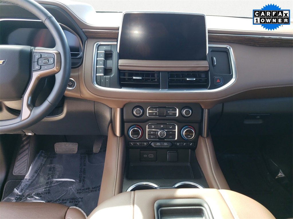 Used 2024 Chevrolet Suburban High Country image 10