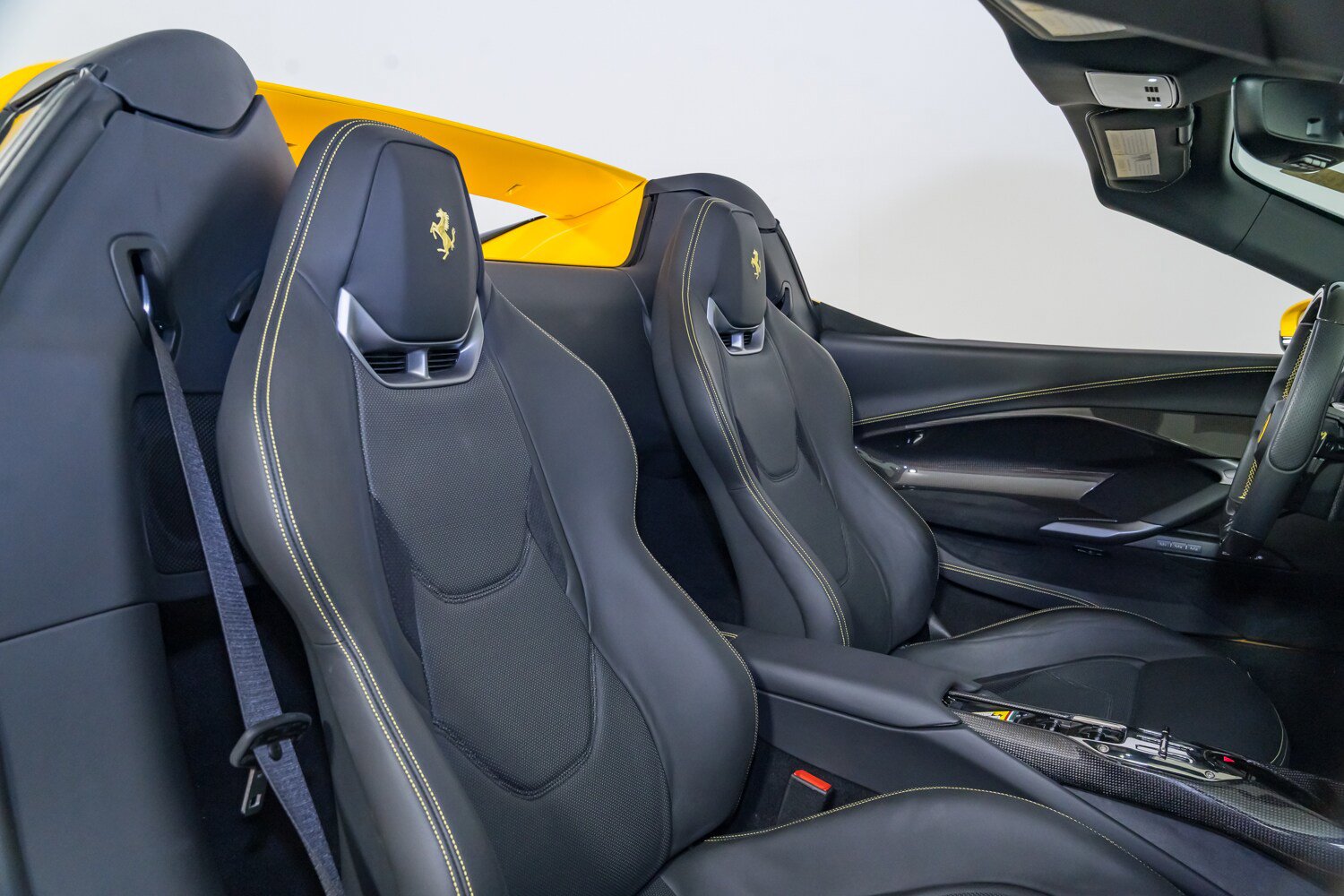 Used 2024 Ferrari 296 GTS RWD image 36