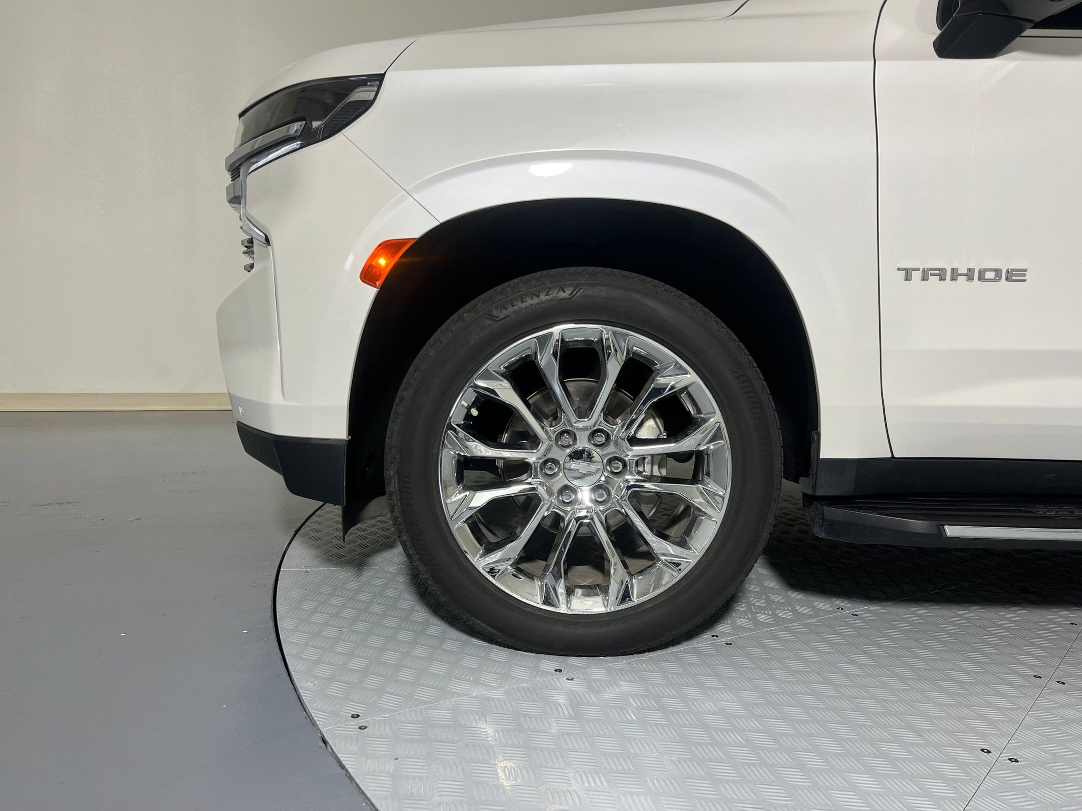 Used 2022 Chevrolet Tahoe Premier image 11