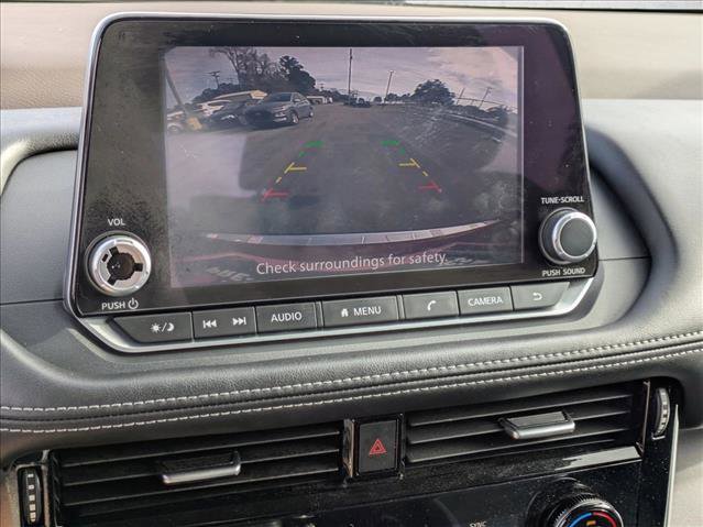 Used 2022 Nissan Rogue SV image 13