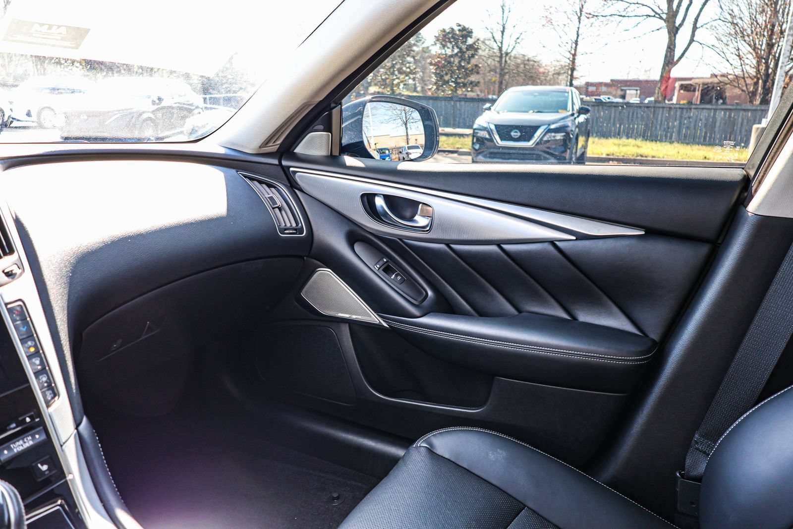 Used 2024 INFINITI Q50 Luxe w/ Cargo Package RWD image 34