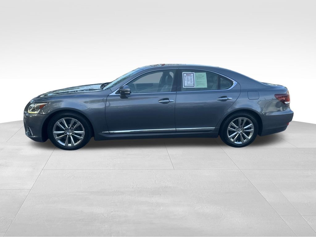 Used 2015 Lexus LS 460 AWD w/ Comfort Package image 8