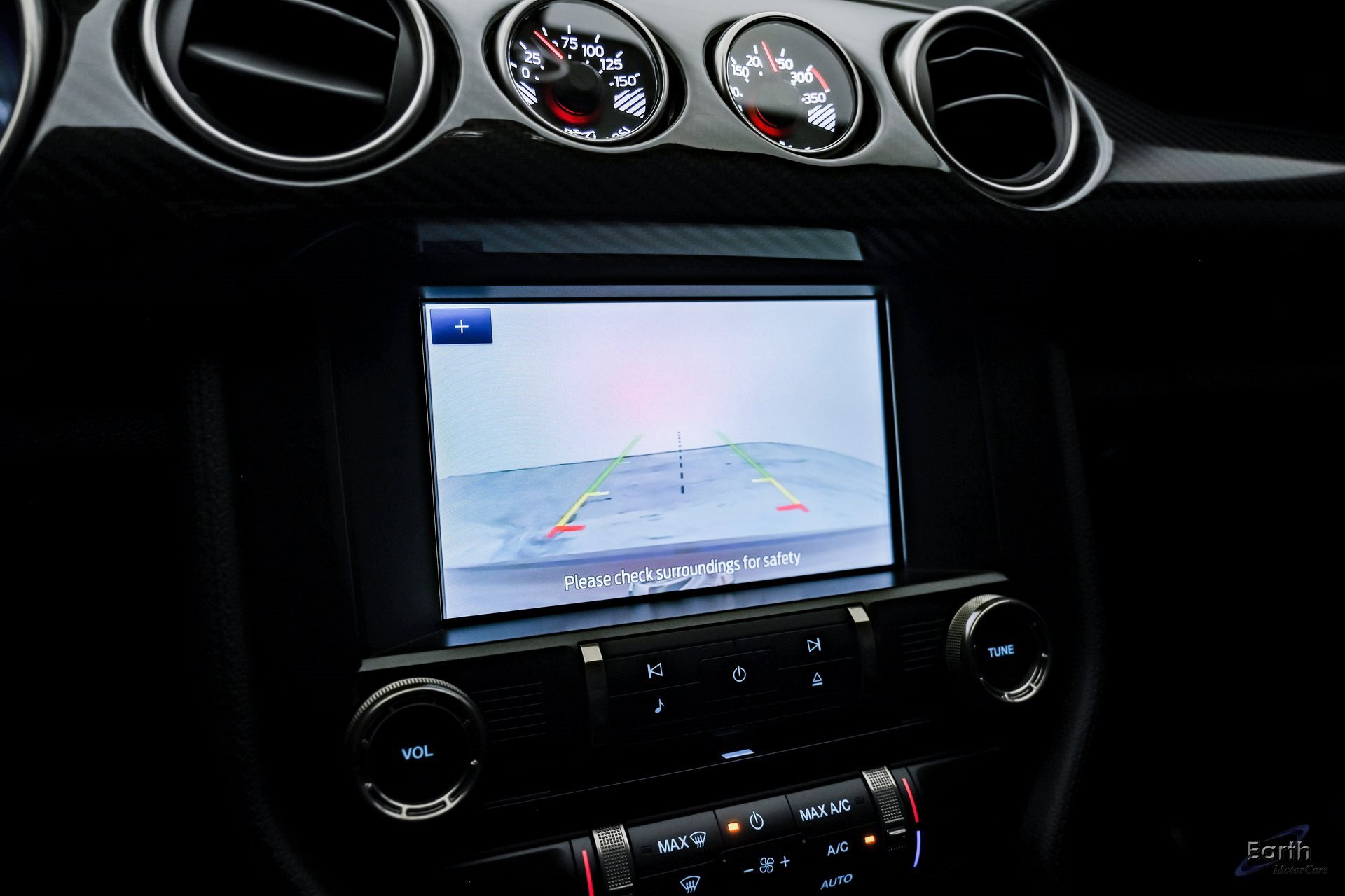 Used 2020 Ford Mustang Shelby GT500 w/ Carbon Fiber Track Pack image 50