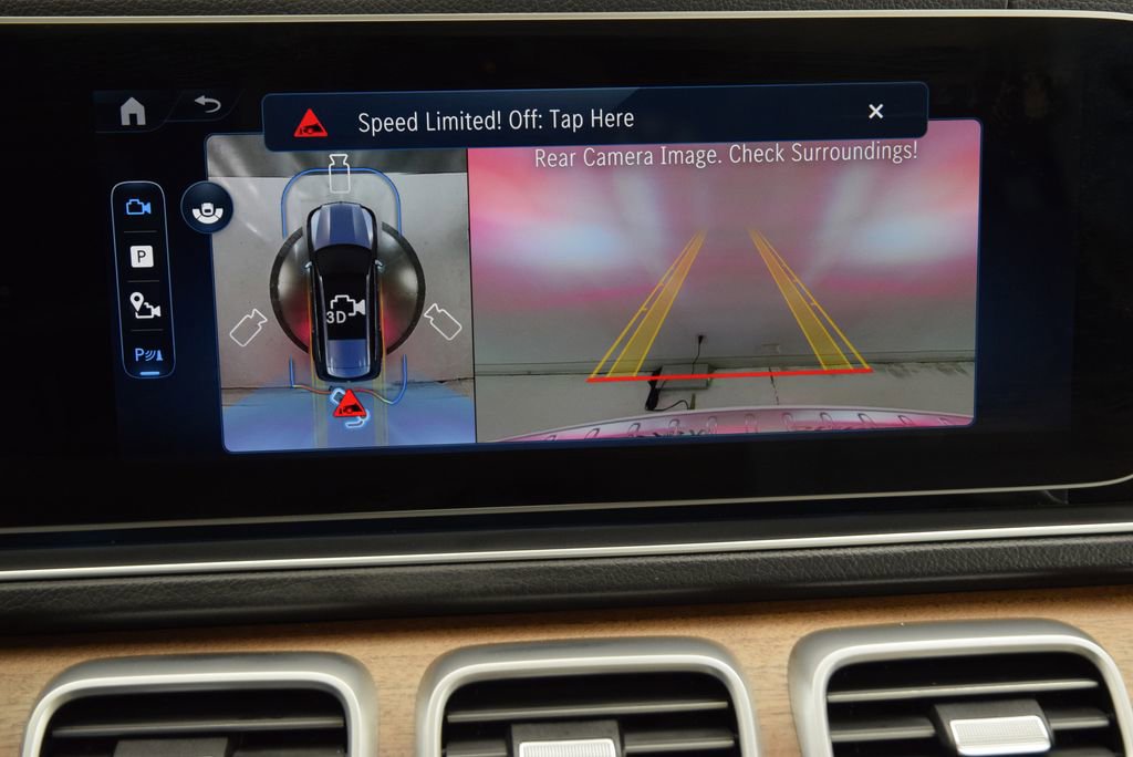 Used 2025 Mercedes-Benz GLS 450 4MATIC image 34