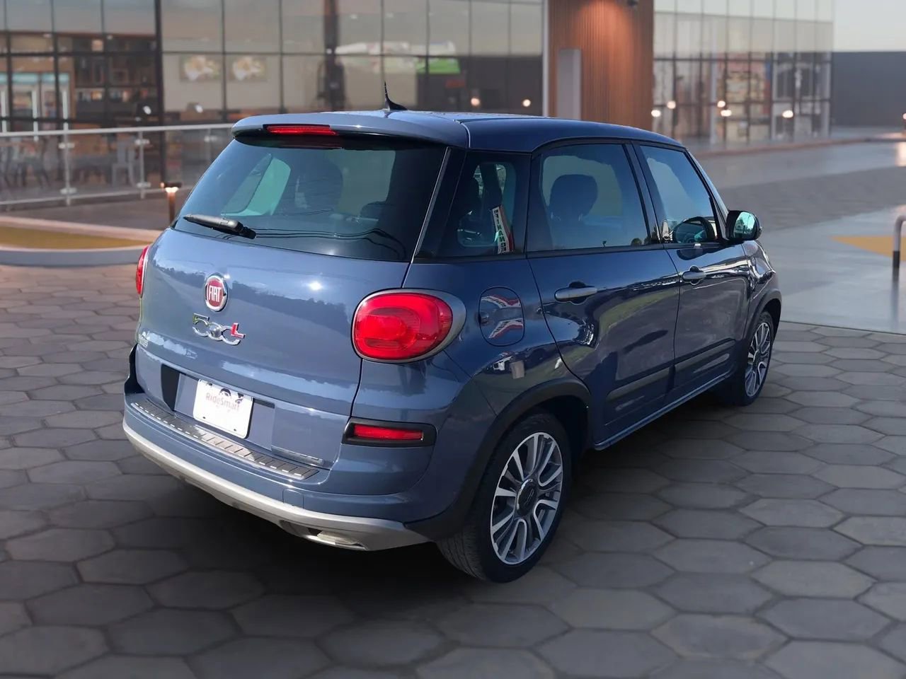 Used 2020 FIAT 500L Trekking image 7