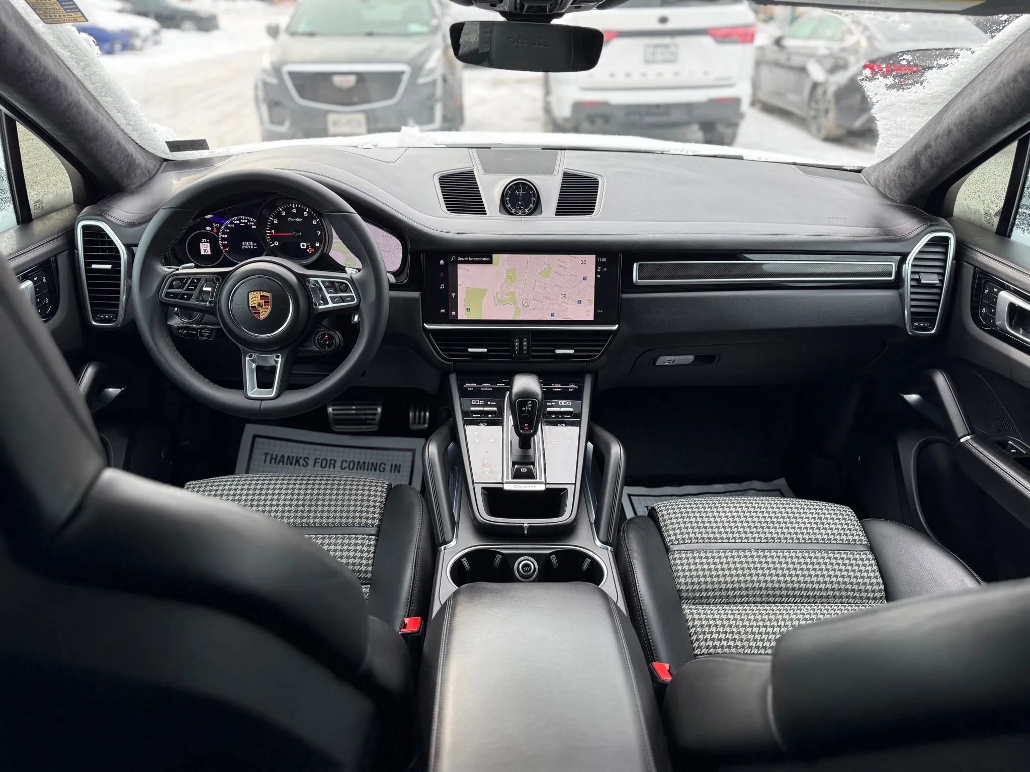 Used 2022 Porsche Cayenne Turbo image 2