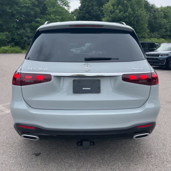 Used 2024 Mercedes-Benz GLS 450 4MATIC image 3
