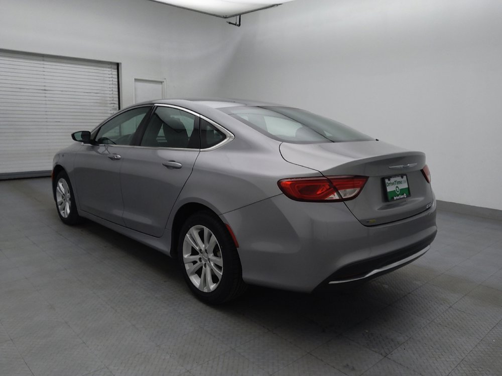 Used 2015 Chrysler 200 Limited FWD image 5