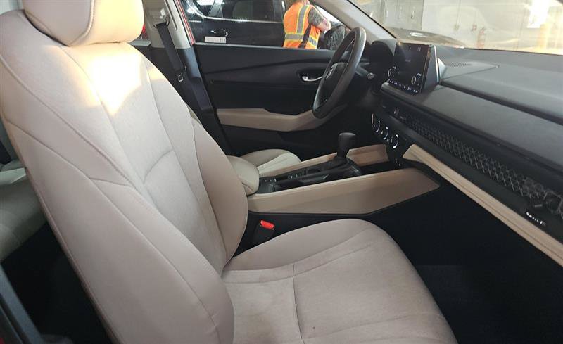 Used 2024 Honda Accord LX image 4