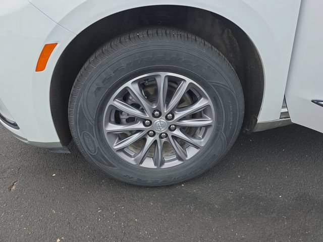 Used 2022 Buick Enclave Essence w/ Trailering Package, 5000 lbs. AWD/4WD image 26