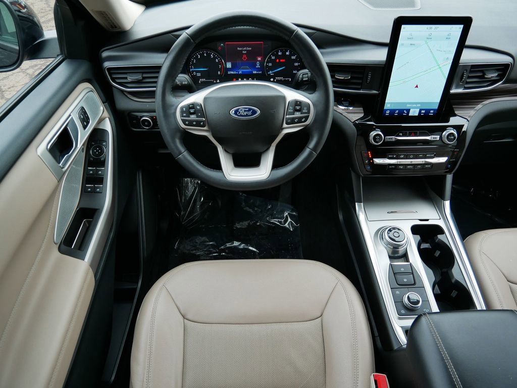 Certified 2023 Ford Explorer Limited w/ Limited Technology Package AWD/4WD image 12