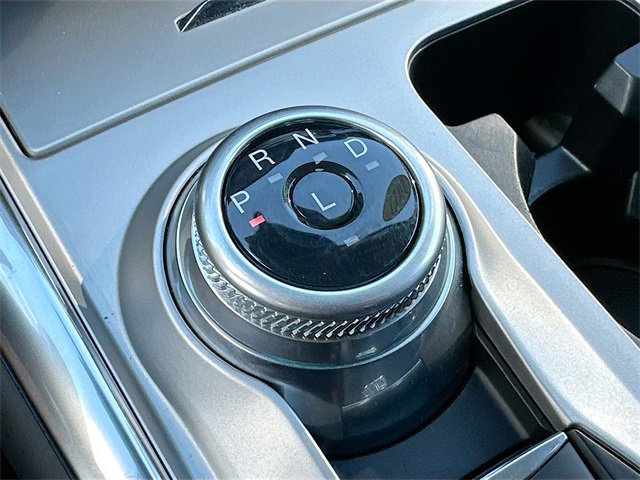 Used 2022 Ford Explorer XLT w/ Equipment Group 202A image 16