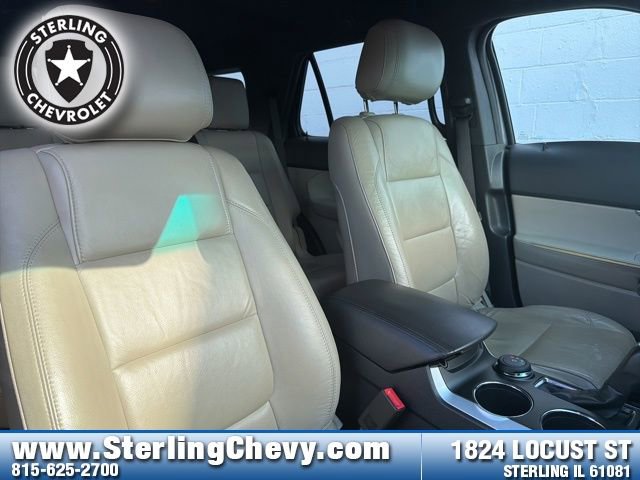Used 2014 Ford Explorer XLT w/ Equipment Group 202A AWD/4WD image 12