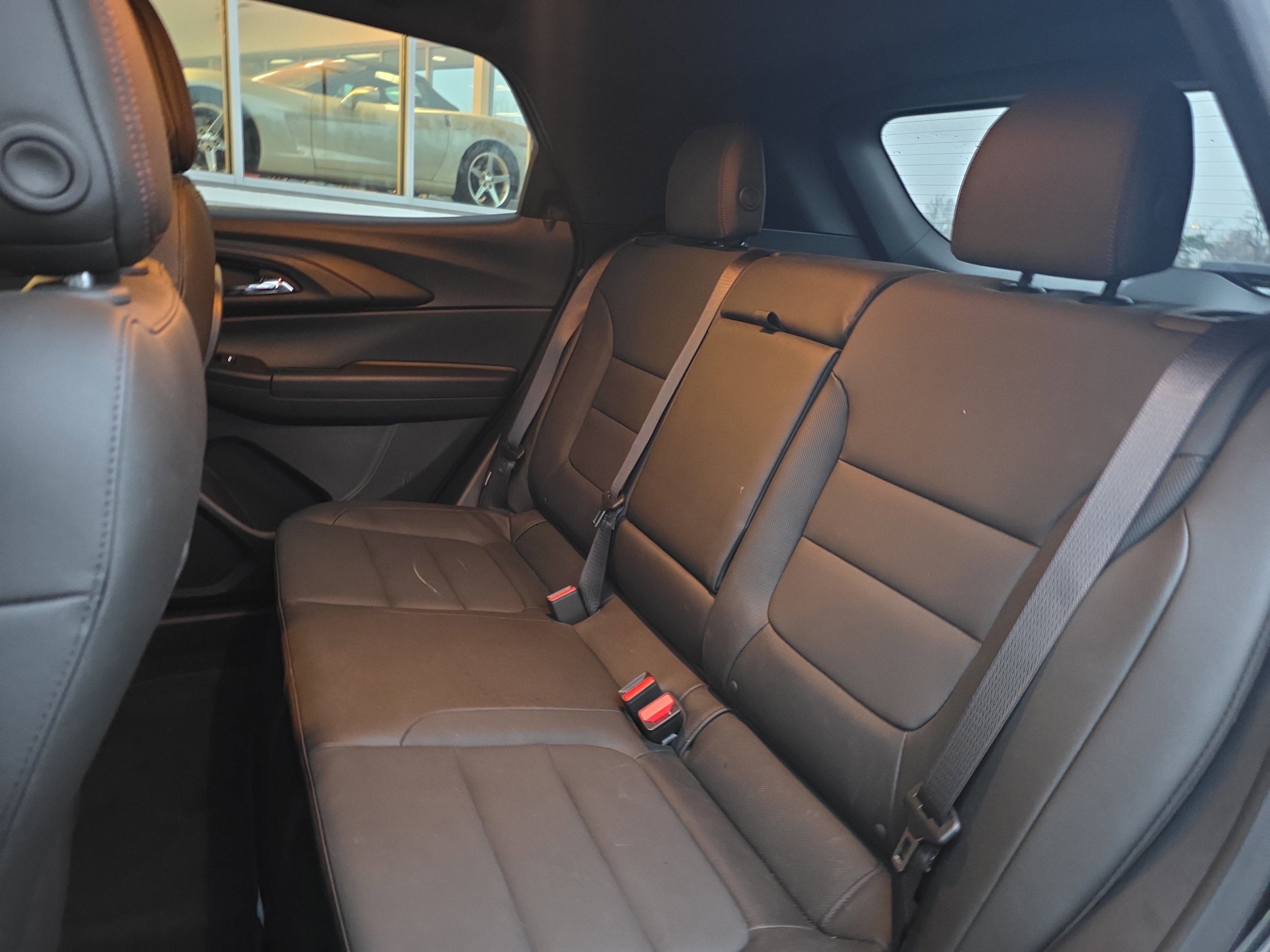 Used 2024 Chevrolet TrailBlazer RS w/ Convenience Package image 35