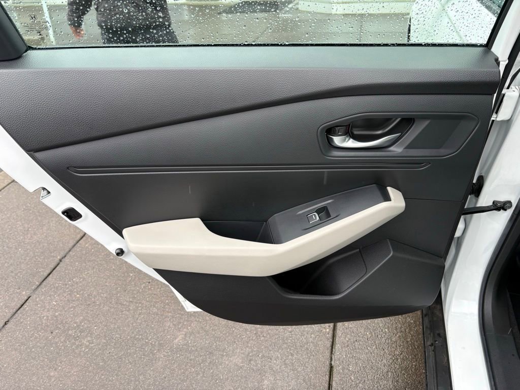Used 2025 Honda Accord SE image 13