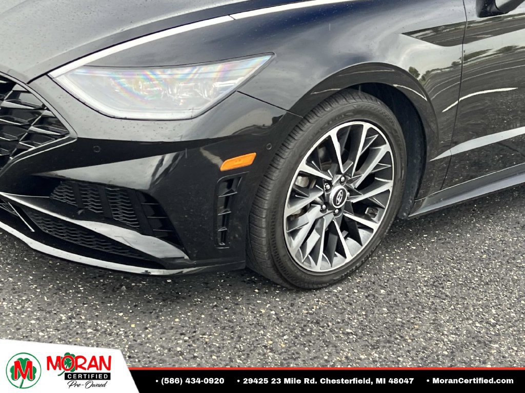 Used 2023 Hyundai Sonata Limited w/ Preferred Accessory Package FWD image 8