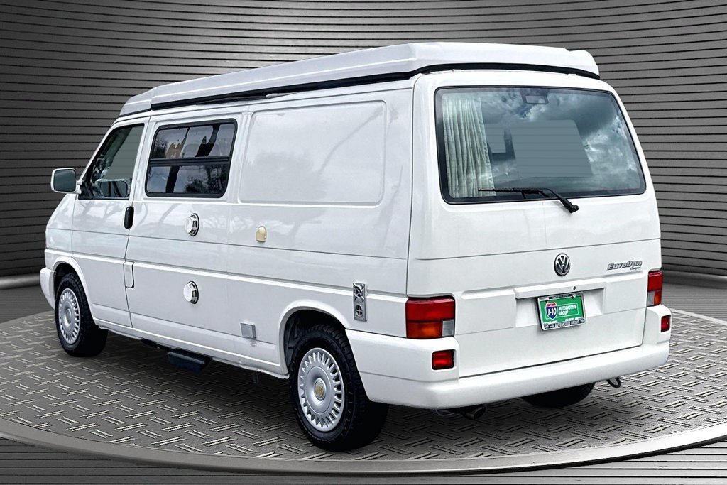 Used 1999 Volkswagen Eurovan Camper FWD image 2