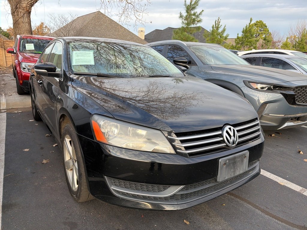 Used 2014 Volkswagen Passat 1.8T Wolfsburg Edition image 2