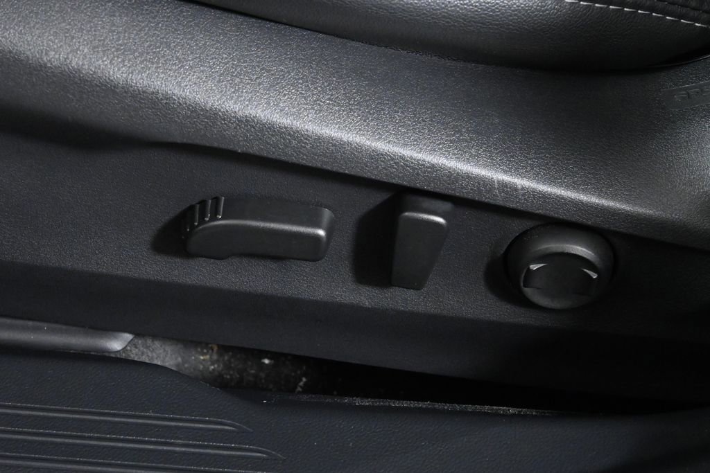 Used 2022 Subaru Outback Limited image 28