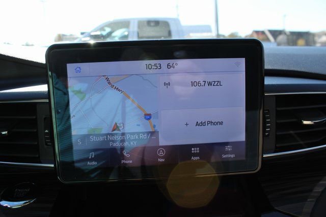 Used 2023 Ford Explorer Limited image 18