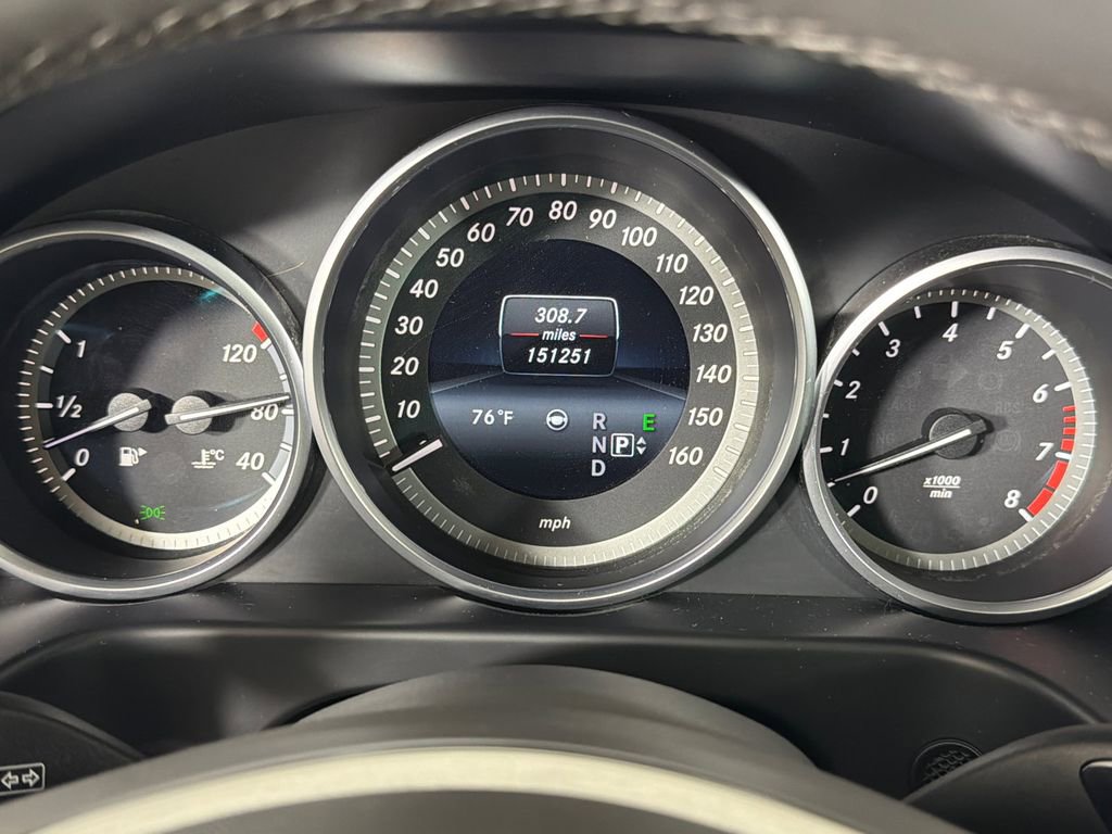 Used 2016 Mercedes-Benz E 350 4MATIC Wagon image 29